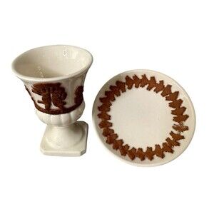 VINTAGE ITALIAN HAND PAINTED JASPERWARE CUP SIGNED KBNY MADE IN ITALY WITH TRAY